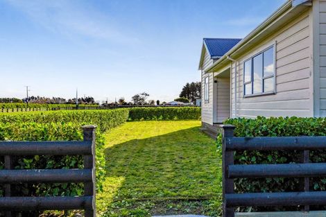 Photo of property in 84 Mawhitiwhiti Road, Normanby, Hawera, 4675