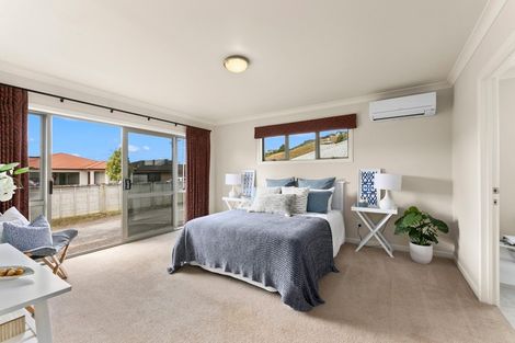 Photo of property in 8 Tarn Close, Pyes Pa, Tauranga, 3112