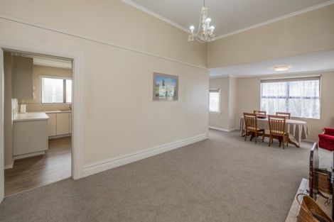 Photo of property in 183 Cambridge Street, Levin, 5510