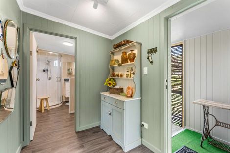 Photo of property in 13 Harrington Street, Lawrence, 9532