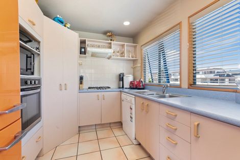 Photo of property in 17a Commons Avenue, Mount Maunganui, 3116