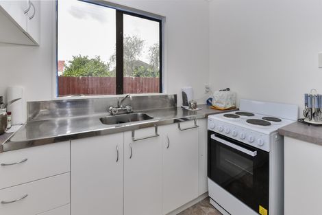 Photo of property in 8 Burbridge Road, Favona, Auckland, 2024