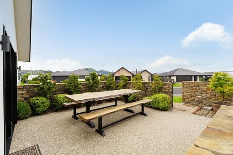 Photo of property in 18 Caledonia Drive, Mosgiel, 9024