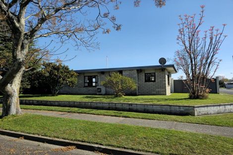 Photo of property in 43 Duckworth Crescent, Greenmeadows, Napier, 4112