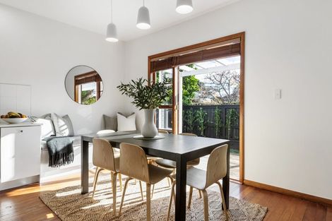 Photo of property in 7 Nelson Avenue, Northcote Point, Auckland, 0627