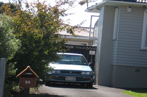 Photo of property in 1/25 Savoy Road, Glen Eden, Auckland, 0602