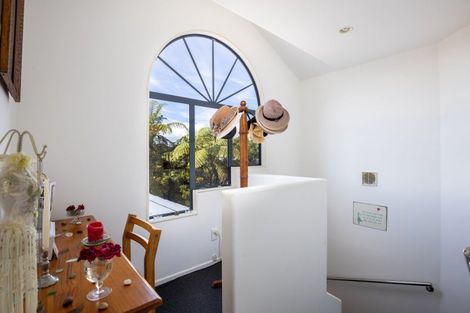 Photo of property in 3 Park View, Ferndale, New Plymouth, 4310