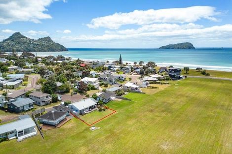 Photo of property in 13 Braddock Grove, Pauanui, Hikuai, 3579