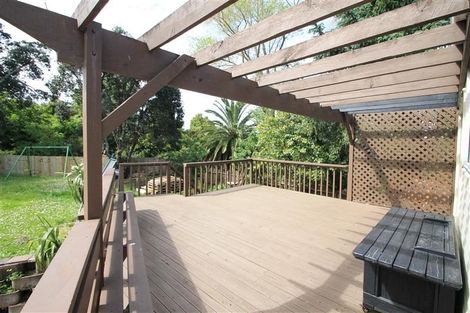 Photo of property in 82 Advene Road, Cockle Bay, Auckland, 2014