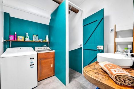 Photo of property in 20 Domett Street, Waitara, 4320