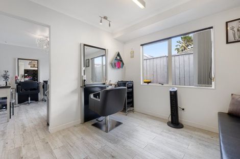 Photo of property in 62 Calypso Drive, Papamoa Beach, Papamoa, 3118