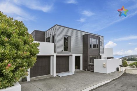 Photo of property in 47 Arahiwi Grove, Tirohanga, Lower Hutt, 5010