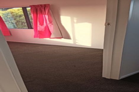 Photo of property in 10 Inca Place, Redwood, Christchurch, 8051