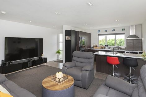 Photo of property in 15 Silverstone Place, Lytton West, Gisborne, 4010