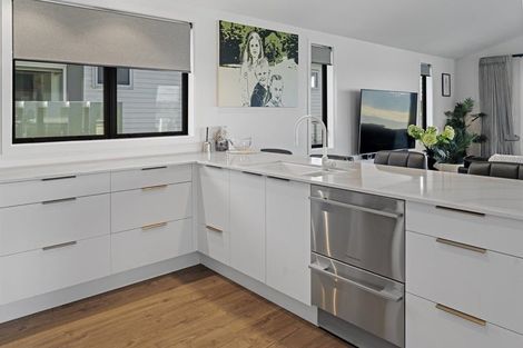 Photo of property in 32 The Esplanade, Omokoroa, 3114