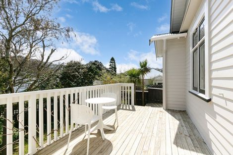 Photo of property in 22 Izard Road, Khandallah, Wellington, 6035