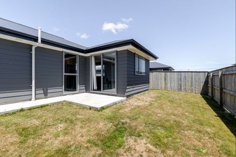 Photo of property in 6 Fagan Street, Sanson, 4817