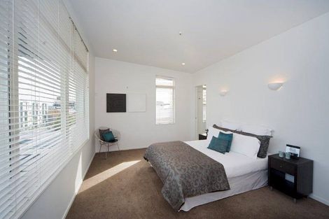 Photo of property in 30 York Street, Russell, 0202