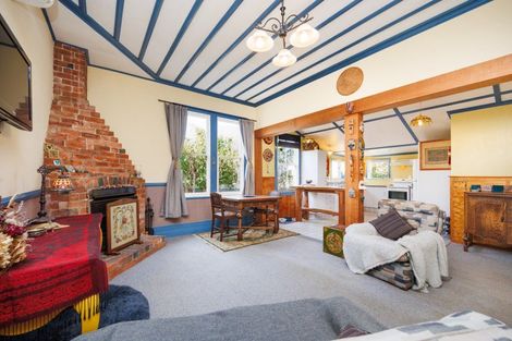 Photo of property in 34 Pirinoa Street, Feilding, 4702