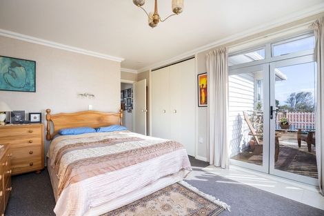 Photo of property in 8 Lismore Street, Strandon, New Plymouth, 4312