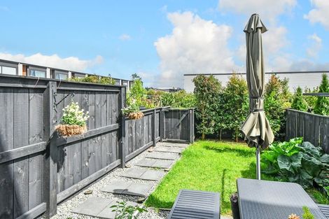 Photo of property in 103 Te Aparangi Road, Papakura, 2110