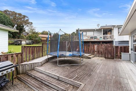 Photo of property in 1/14 Waari Avenue, Sunnyvale, Auckland, 0612