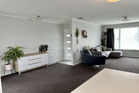 Photo of property in 30 Langley Avenue, Milson, Palmerston North, 4414