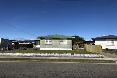 Photo of property in 7 Shamrock Street, Levin, 5510