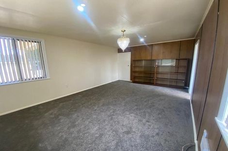 Photo of property in 65 Kelman Road, Kelston, Auckland, 0602