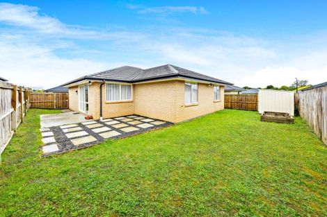 Photo of property in 3 Rohea Place, Opaheke, Papakura, 2113