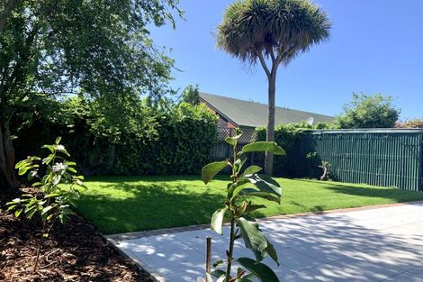 Photo of property in 122 Bristol Street, St Albans, Christchurch, 8014