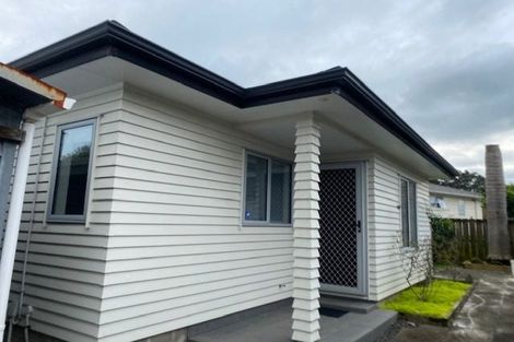 Photo of property in 20 Lisa Rise, Half Moon Bay, Auckland, 2012