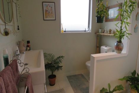 Photo of property in 53 Thomas Place, Foxton Beach, Foxton, 4815