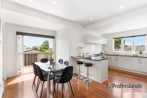 Photo of property in 2/117 Great South Road, Manurewa, Auckland, 2102