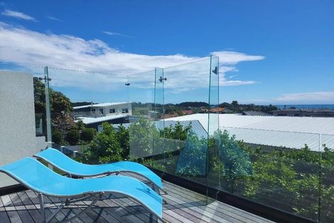 Photo of property in 1152b South Road, Oakura, 4314