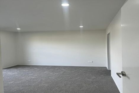Photo of property in 1d Hollinbrigg Place, Manurewa, Auckland, 2102