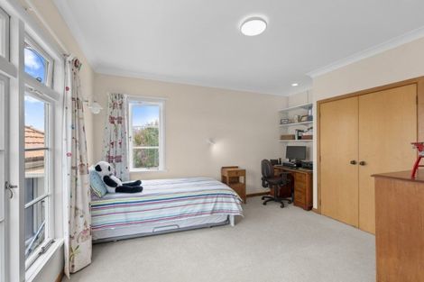 Photo of property in 6 Dodson Avenue, Milford, Auckland, 0620