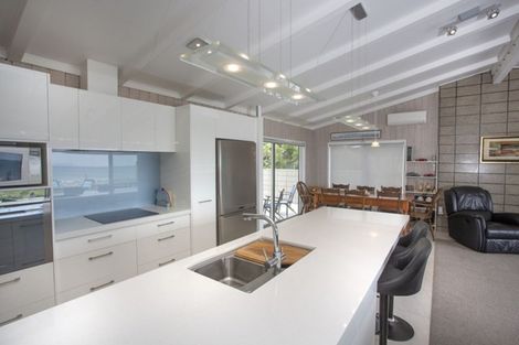 Photo of property in 212 Tangaroa Road, Whangamata, 3620