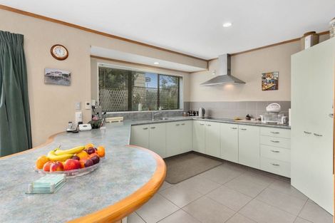 Photo of property in 52 Tawavale Street, Pukehangi, Rotorua, 3015