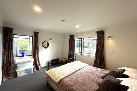 Photo of property in 13 Kingsgate Row, Havelock North, 4130