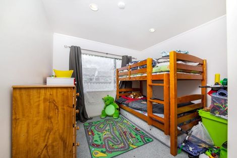 Photo of property in 66b Dundale Avenue, Blockhouse Bay, Auckland, 0600