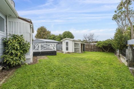 Photo of property in 49a Kings Drive, Levin, 5510