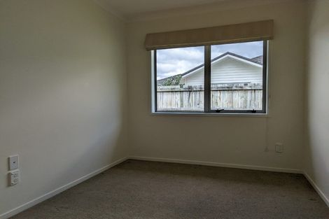Photo of property in 67 Riverstone Drive, Riverstone Terraces, Upper Hutt, 5018