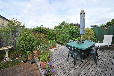 Photo of property in 4/8 Hooker Place, Papatoetoe, Auckland, 2025