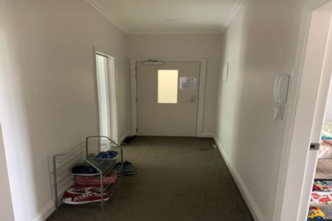 Photo of property in Fountain Court, 1/48c Oriental Parade, Oriental Bay, Wellington, 6011