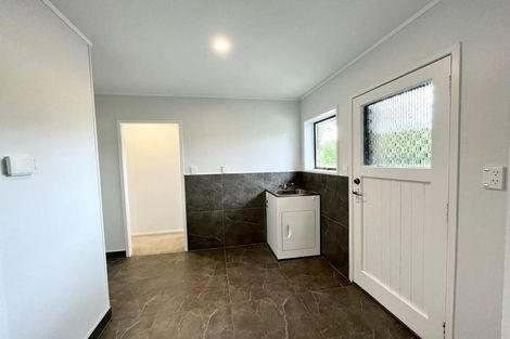 Photo of property in 143 Hamlin Road, Ardmore, Papakura, 2582