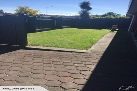 Photo of property in 2/20 Fife Crescent, Tamatea, Napier, 4112