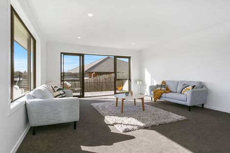 Photo of property in 22 Alpers Ridge, Leamington, Cambridge, 3432