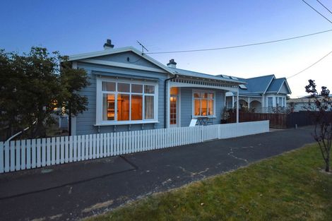 Photo of property in 25 Young Street, Saint Kilda, Dunedin, 9012
