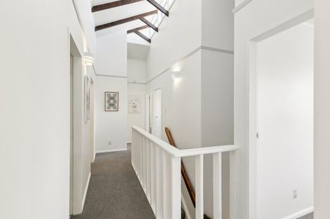 Photo of property in 3 Saint Aidans Way, Tawa, Wellington, 5028